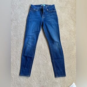 7 for all mankind stretch denim skinny jeans. COMFY!